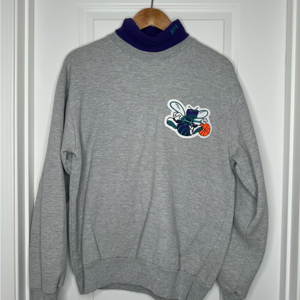 Vintage Charlotte Hornets Turtleneck Crewneck